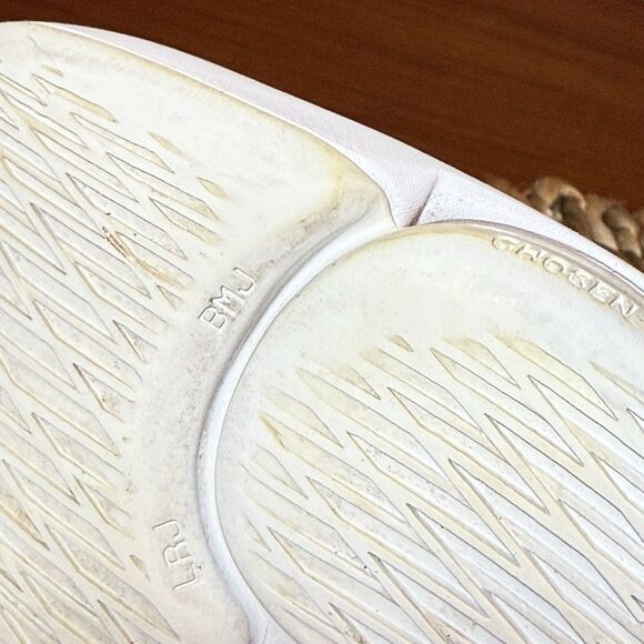 Nike Green and Gray Athletic Shoes Modern Breathable Design - Picture 15 of 16